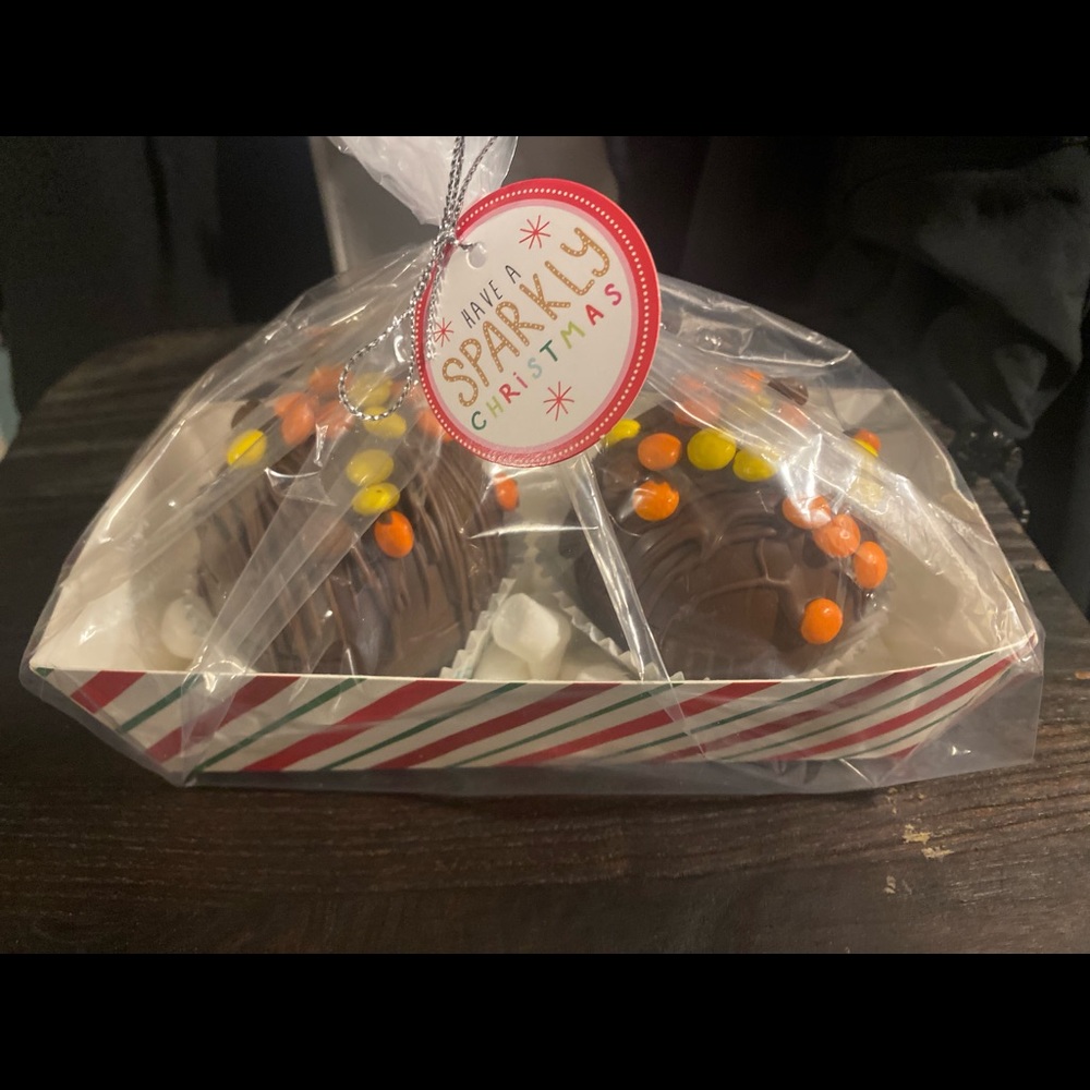 Hot chocolate bombs